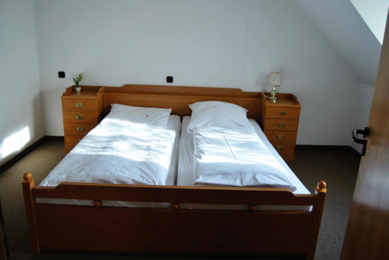 Hotel Neetzer Hof Quarto foto